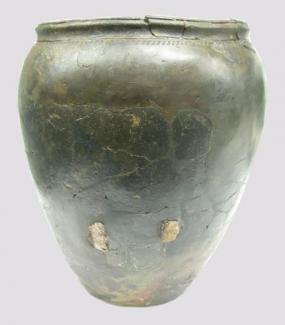 Iron Age storage jar from Sutton Walls